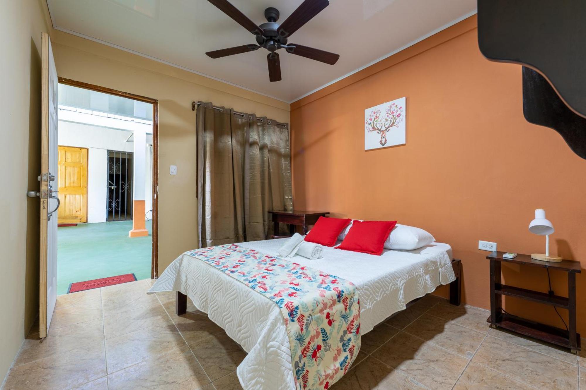 El Cocobolo Food&Rest Room 4 Bed And Breakfast Wifi Ac Pkg Gratis ลิเบเรีย ภายนอก รูปภาพ