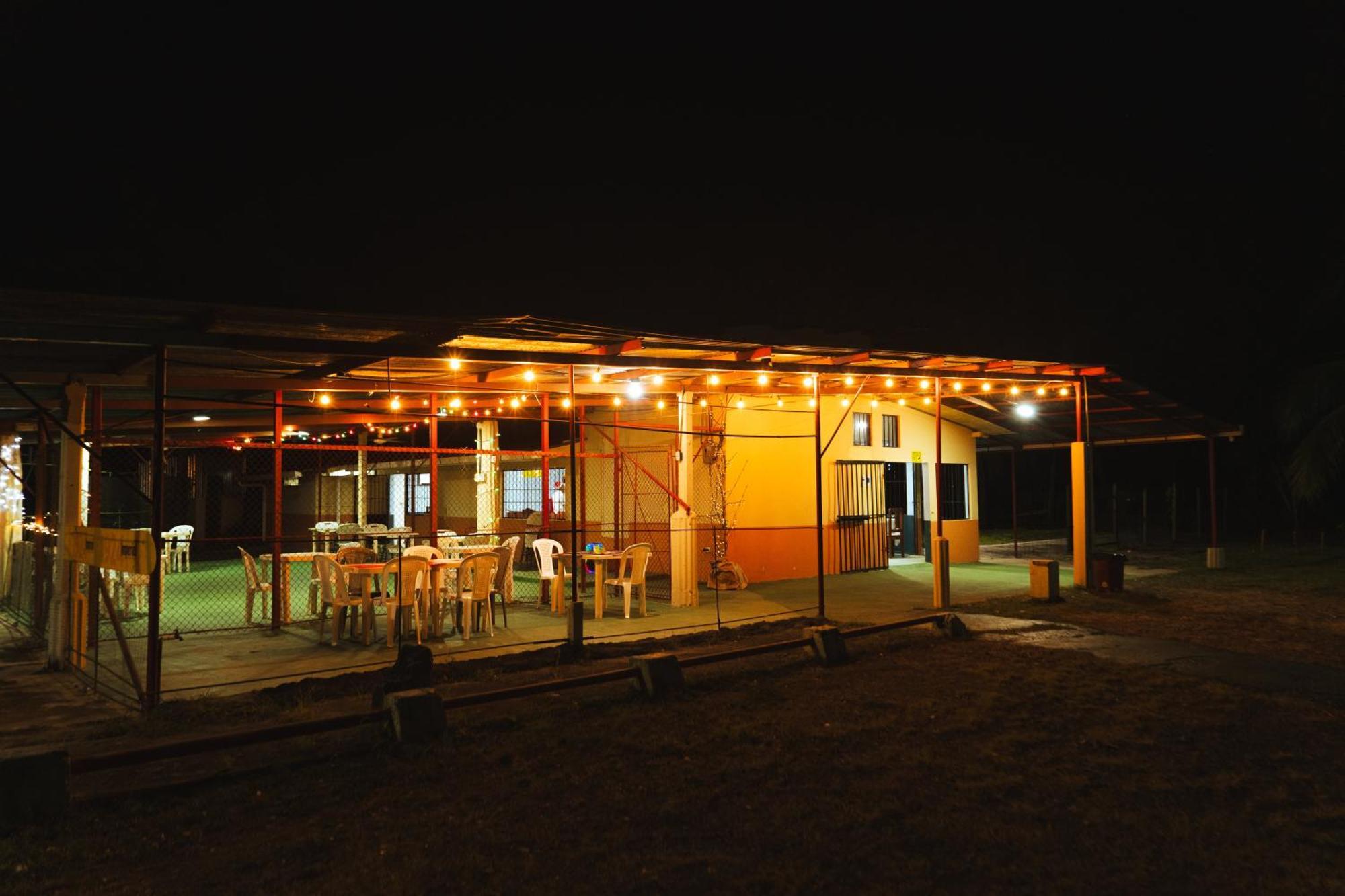 El Cocobolo Food&Rest Room 4 Bed And Breakfast Wifi Ac Pkg Gratis ลิเบเรีย ภายนอก รูปภาพ